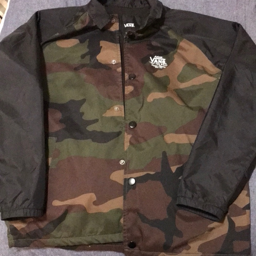 Boys youth large Vans camo jacket
